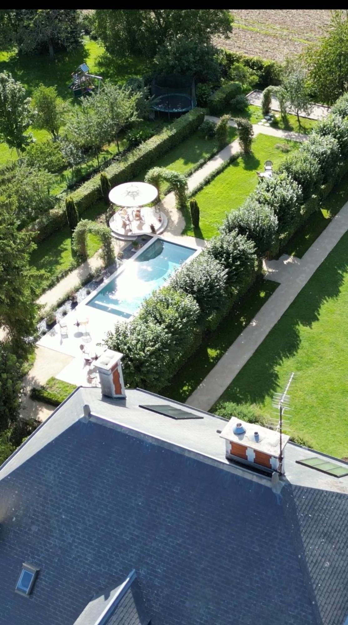 La Grande Maison Lgm Lesches Ngoại thất bức ảnh