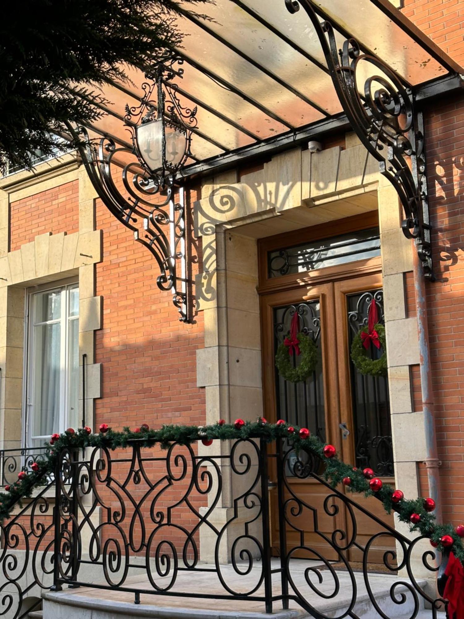 La Grande Maison Lgm Lesches Ngoại thất bức ảnh