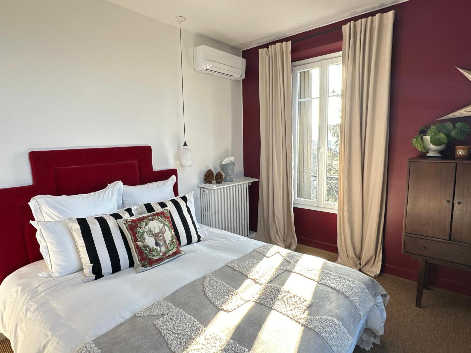 La Grande Maison Lgm Lesches Ngoại thất bức ảnh